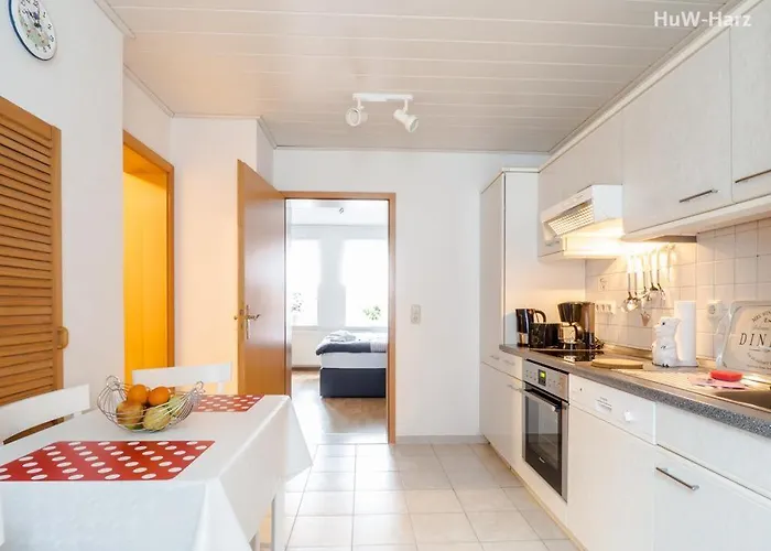 Ruhiges Am Waldrand Mit Schlossblick Lejlighed